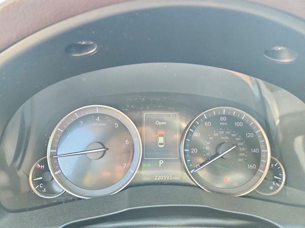 2016 LEXUS ES