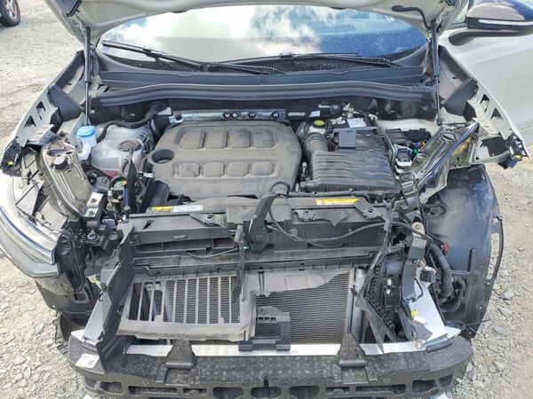 2025 VOLKSWAGEN TIGUAN 4 Motion SE R-Line Black