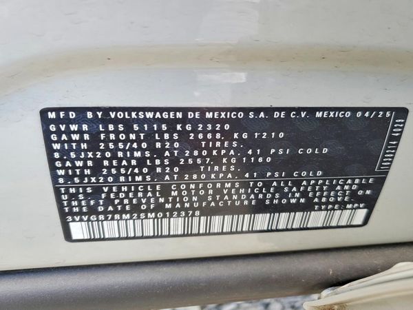 2025 VOLKSWAGEN TIGUAN 4 Motion SE R-Line Black