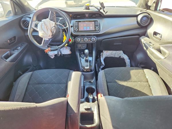 2020 NISSAN KICKS
