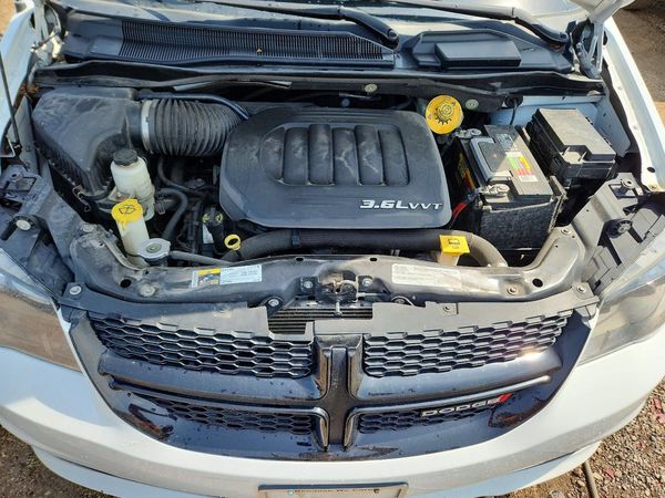 2016 DODGE GRAND CARAVAN SE