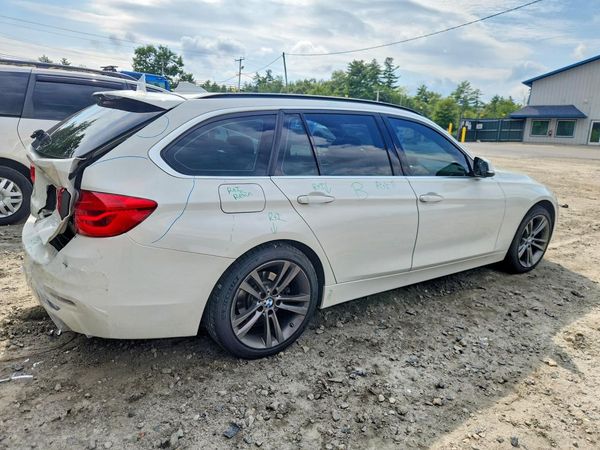 2018 BMW 330 xDrive