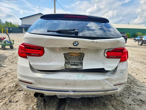 2018 BMW 330 xDrive