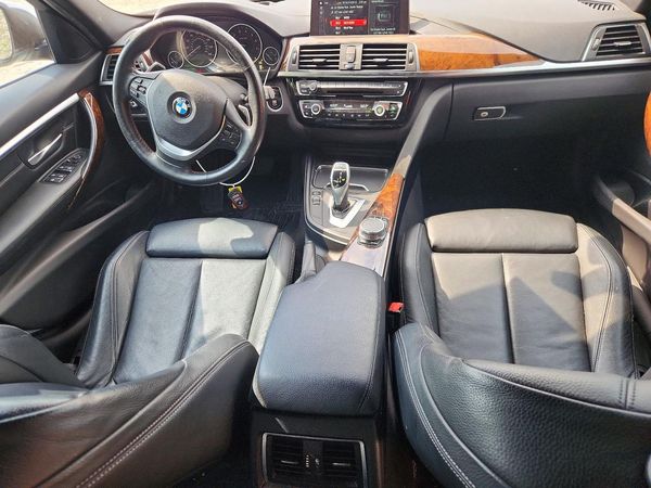 2018 BMW 330 xDrive