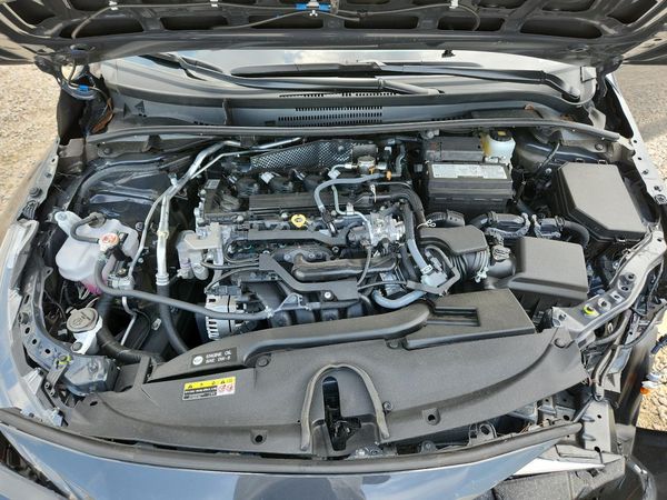 2025 TOYOTA COROLLA