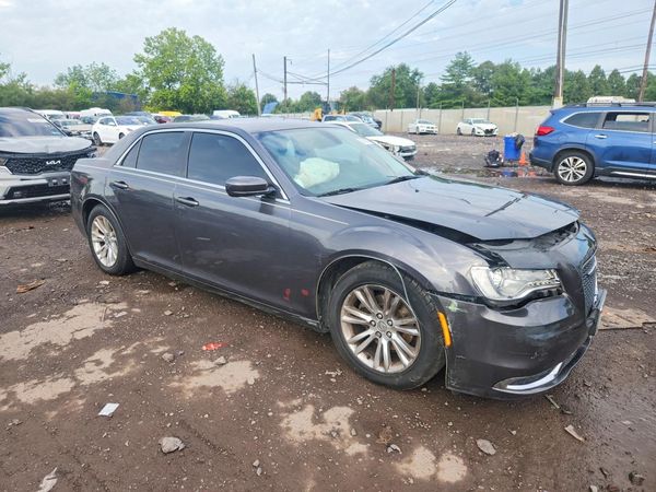 2016 CHRYSLER 300