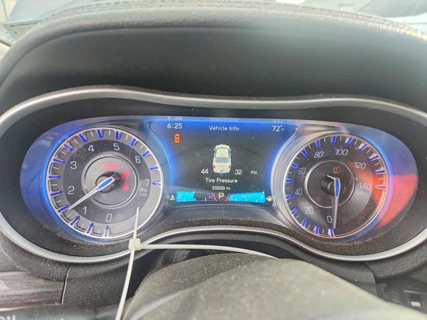 2016 CHRYSLER 300