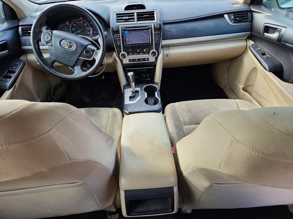 2014 TOYOTA CAMRY