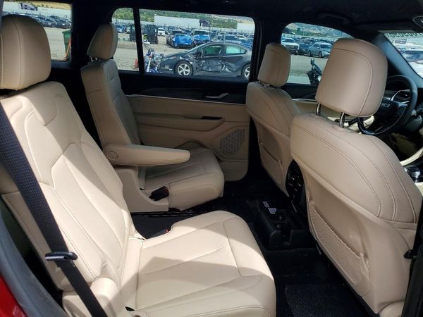 2025 JEEP GRAND CHEROKEE L