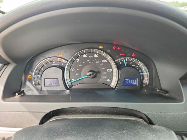 2012 TOYOTA CAMRY