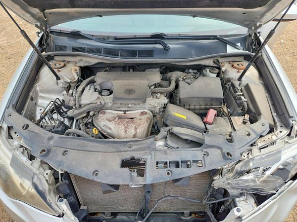 2012 TOYOTA CAMRY