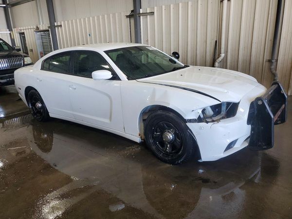 2013 DODGE CHARGER
