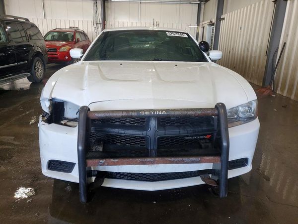 2013 DODGE CHARGER