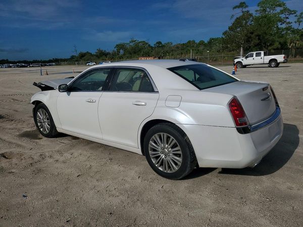 2013 CHRYSLER 300