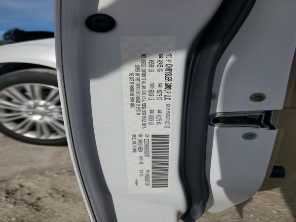 2013 CHRYSLER 300