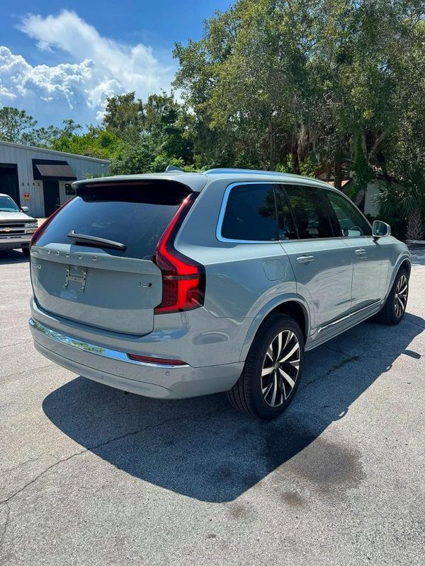 2026 VOLVO XC90