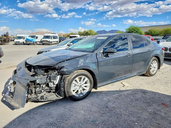 2026 TOYOTA CAMRY