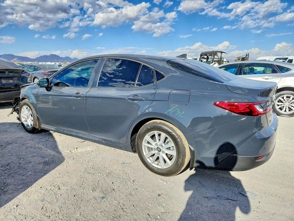 2026 TOYOTA CAMRY