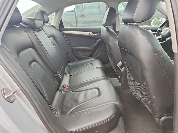 2014 AUDI A4 quattro Premium