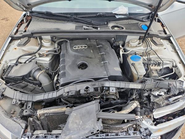 2014 AUDI A4 quattro Premium