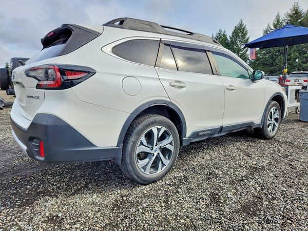 2020 SUBARU OUTBACK Limited