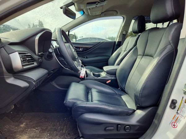 2020 SUBARU OUTBACK Limited