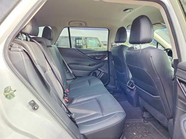 2020 SUBARU OUTBACK Limited