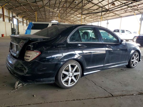 2014 MERCEDES-BENZ C
