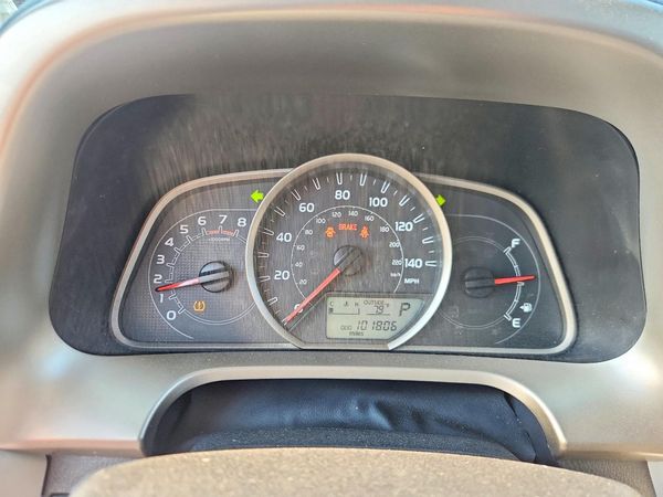 2013 TOYOTA RAV4 Standard