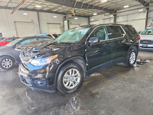 2020 CHEVROLET TRAVERSE LS