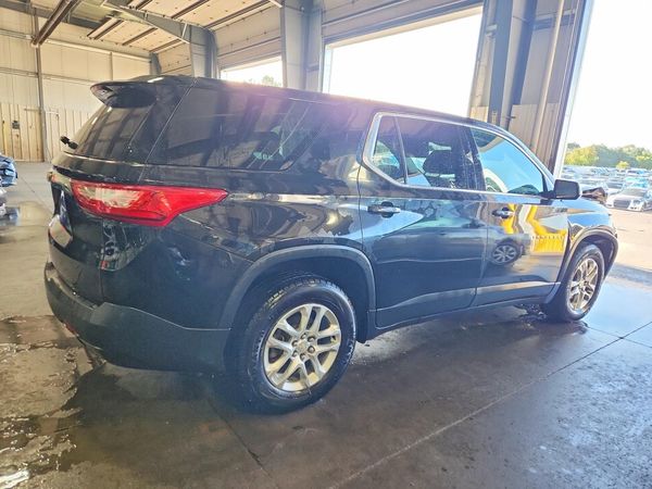 2020 CHEVROLET TRAVERSE LS