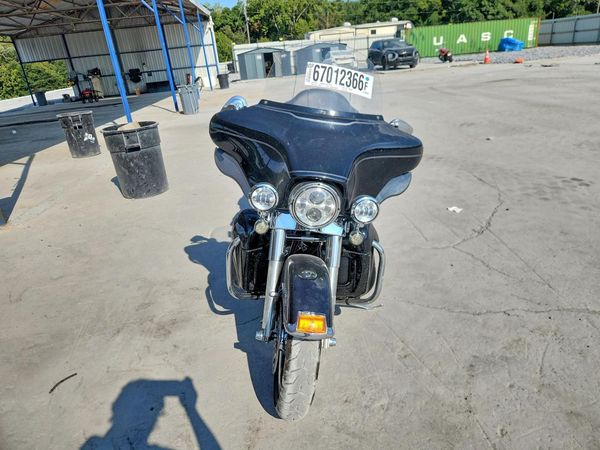 2012 HARLEY-DAVIDSON FLHTCU