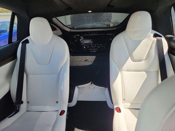 2023 TESLA MODEL X