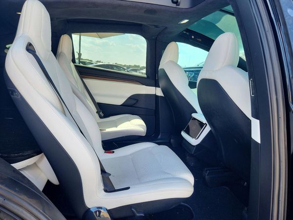 2023 TESLA MODEL X