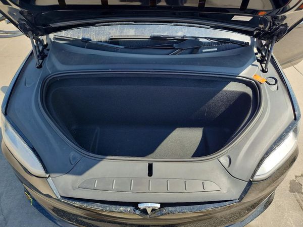 2023 TESLA MODEL X