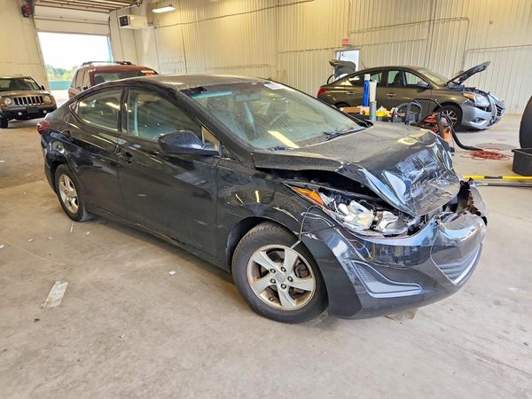 2014 HYUNDAI ELANTRA GLS (Middle)