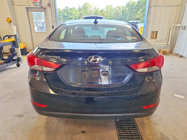 2014 HYUNDAI ELANTRA GLS (Middle)