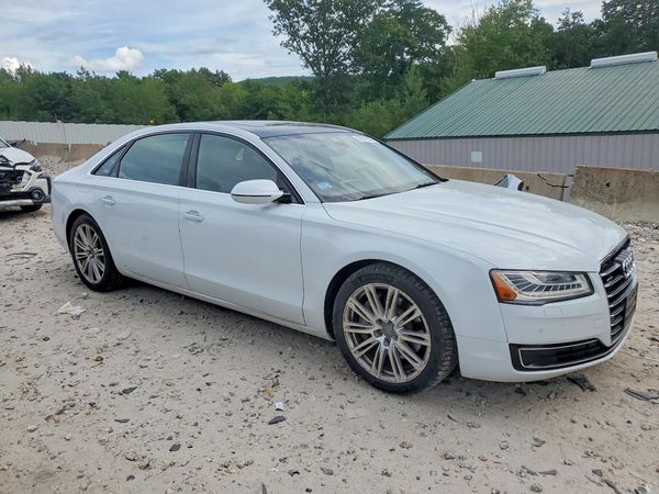 2016 AUDI A8