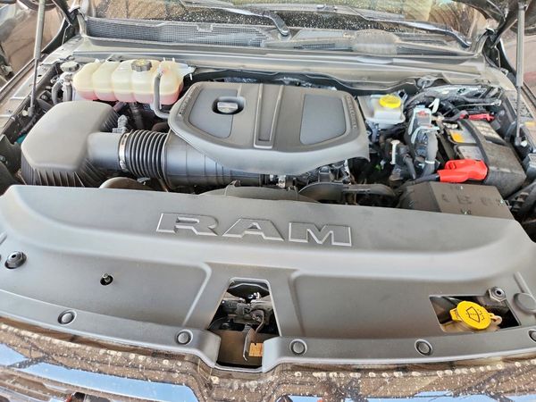 2025 RAM 1500 Big Horn/Lonestar