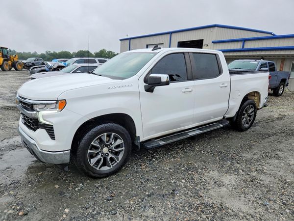 2023 CHEVROLET SILVERADO — DSFA — Front 3/4