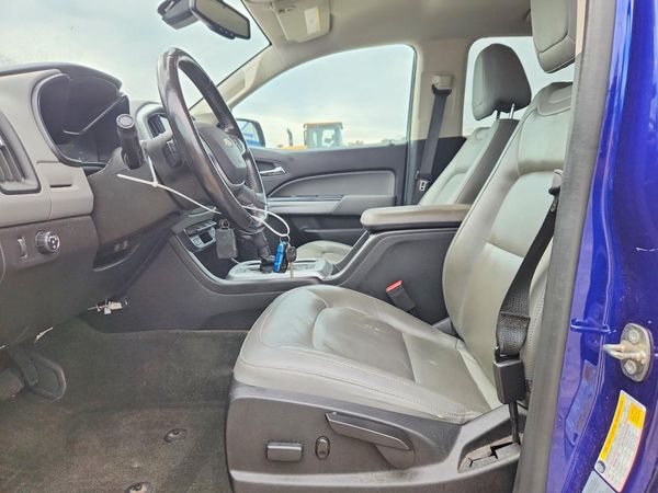 2016 CHEVROLET COLORADO LT — DENT