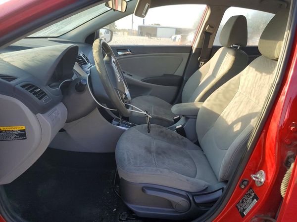 2012 HYUNDAI ACCENT