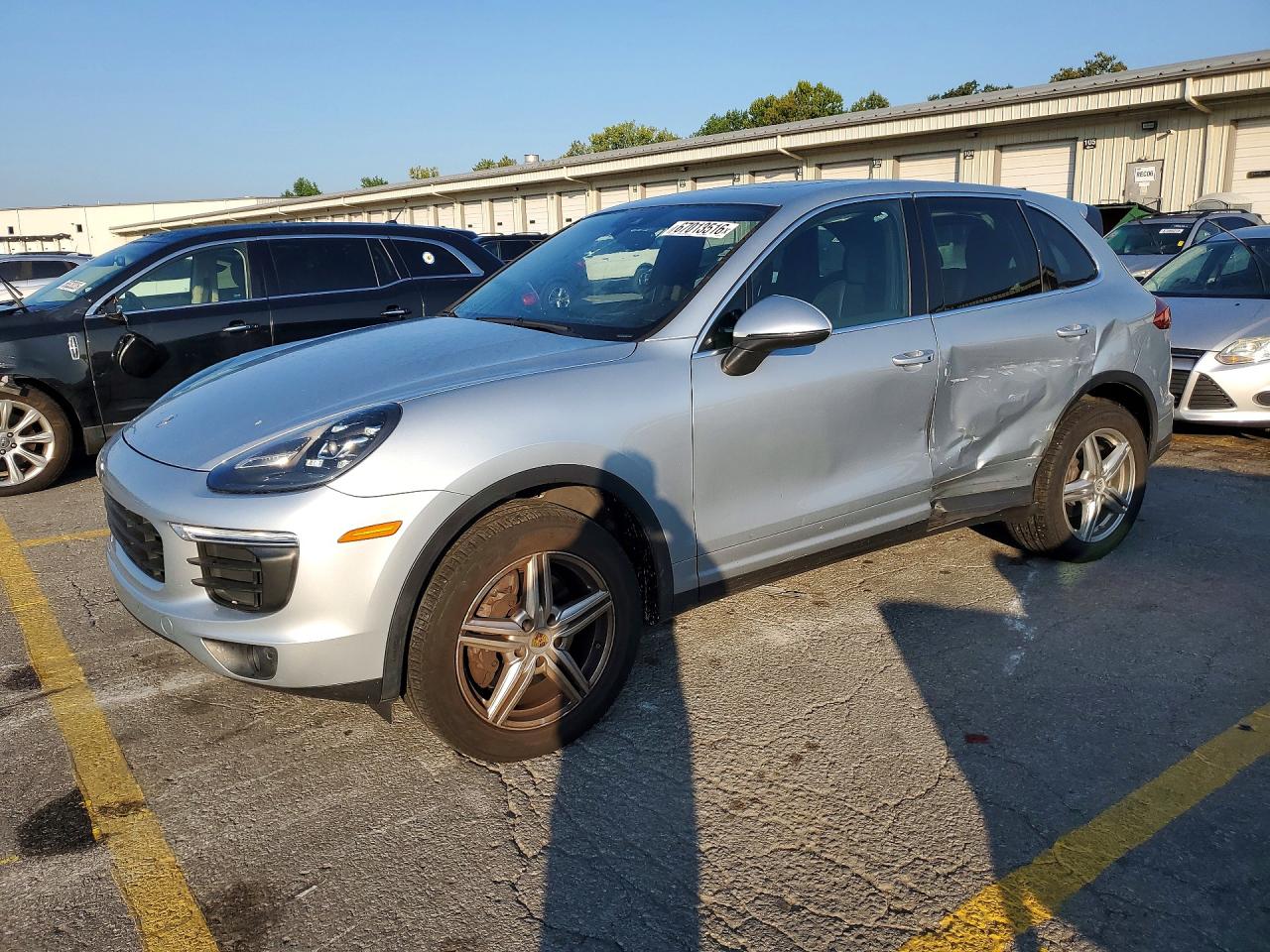 2016 PORSCHE CAYENNE