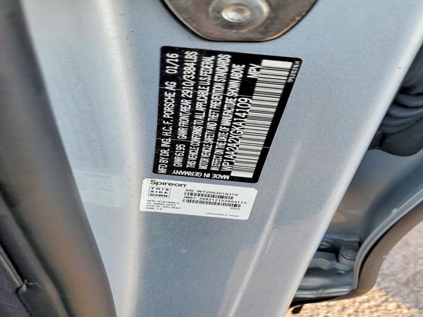 2016 PORSCHE CAYENNE