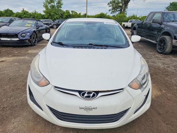 2015 HYUNDAI ELANTRA GLS(Middle)
