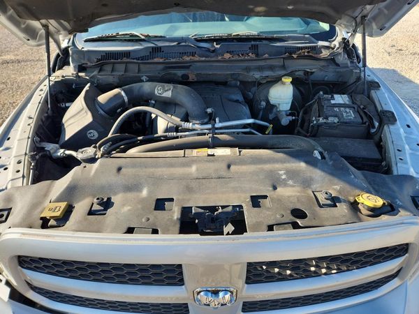 2013 RAM 1500 — Engine bay