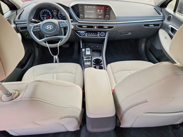 2022 HYUNDAI SONATA SEL
