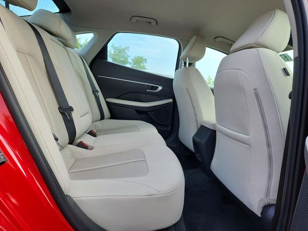 2022 HYUNDAI SONATA SEL