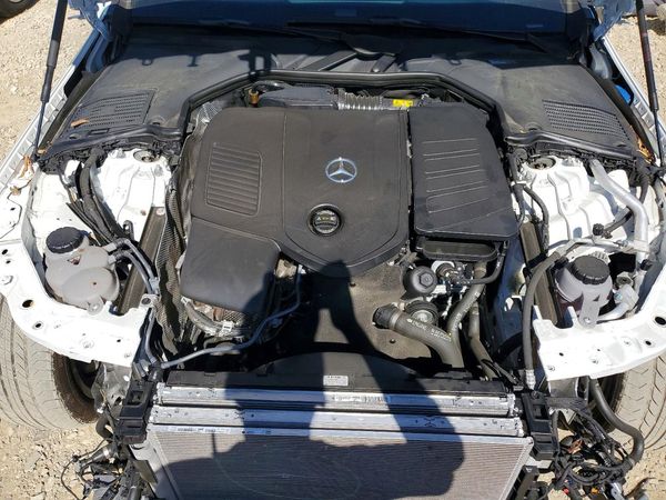 2022 MERCEDES-BENZ C C300