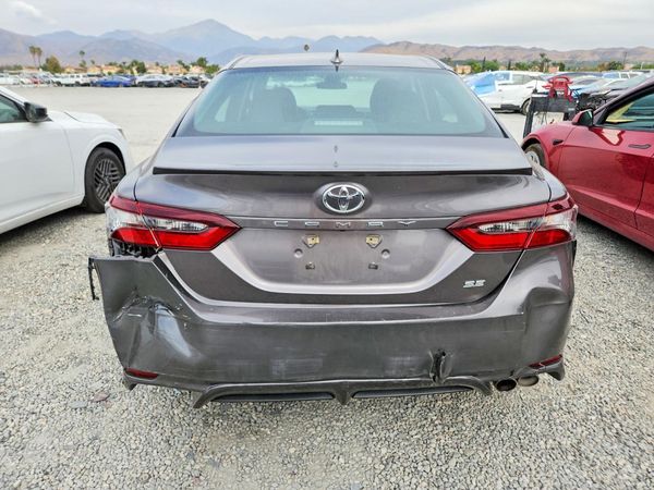 2024 TOYOTA CAMRY